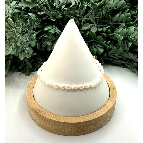 Freshwater Pearl Bracelet With Gold-tone Oval Clasp Elegant - Picture 5 of 6